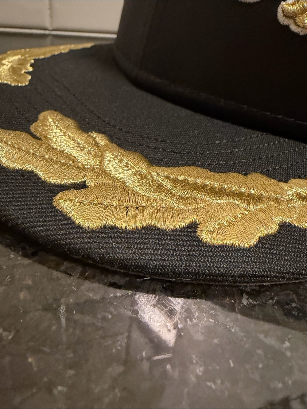 New Era -  Boston Sox 2025 “59FIFTY Day” Gold Leaf Fitted Hat (New) *Limited* - Picture 10 of 16